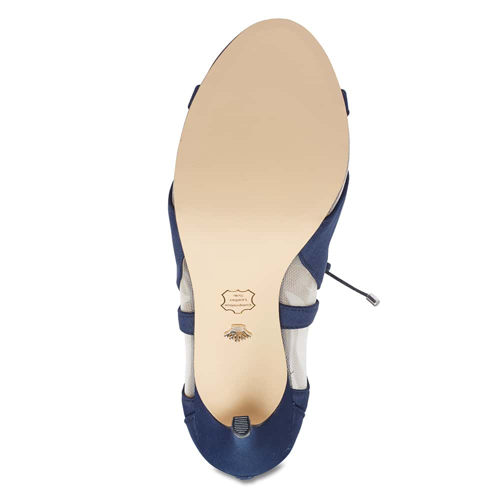 Cherie Heel in Navy