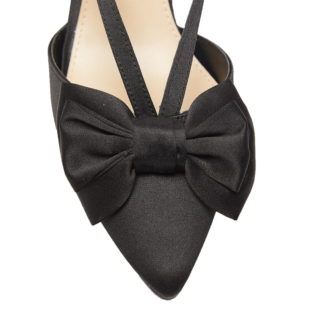 Teddy Heel in Black Satin