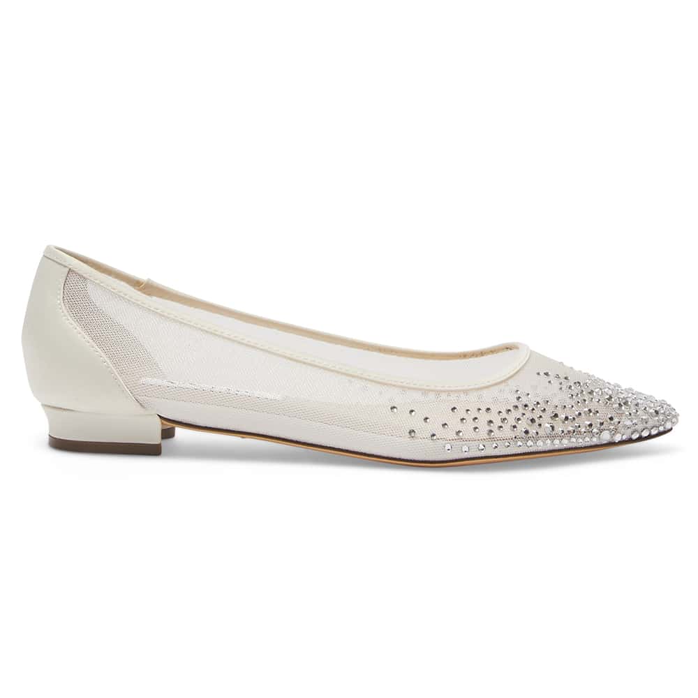 Wendi Flat in Ivory Mesh