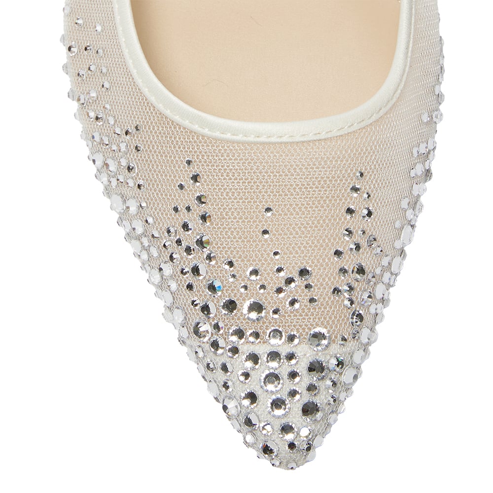 Wendi Flat in Ivory Mesh