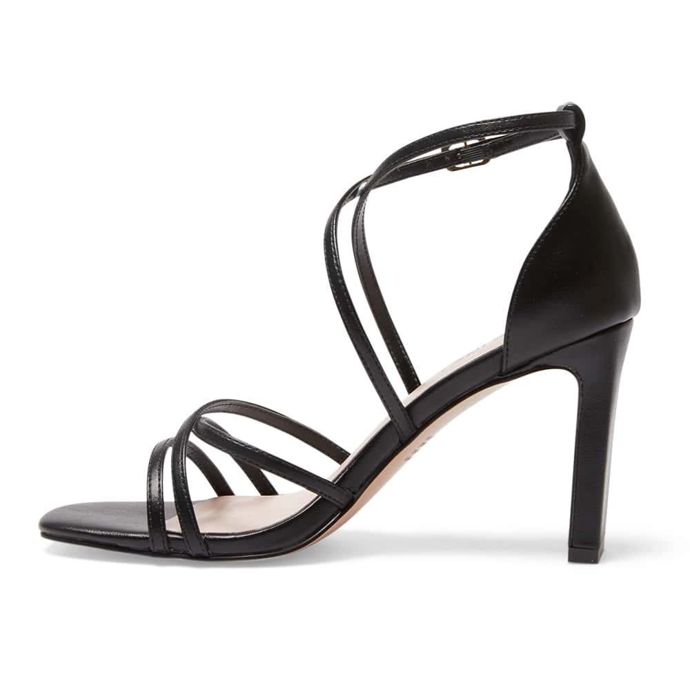 Lattice Heel in Black Smooth