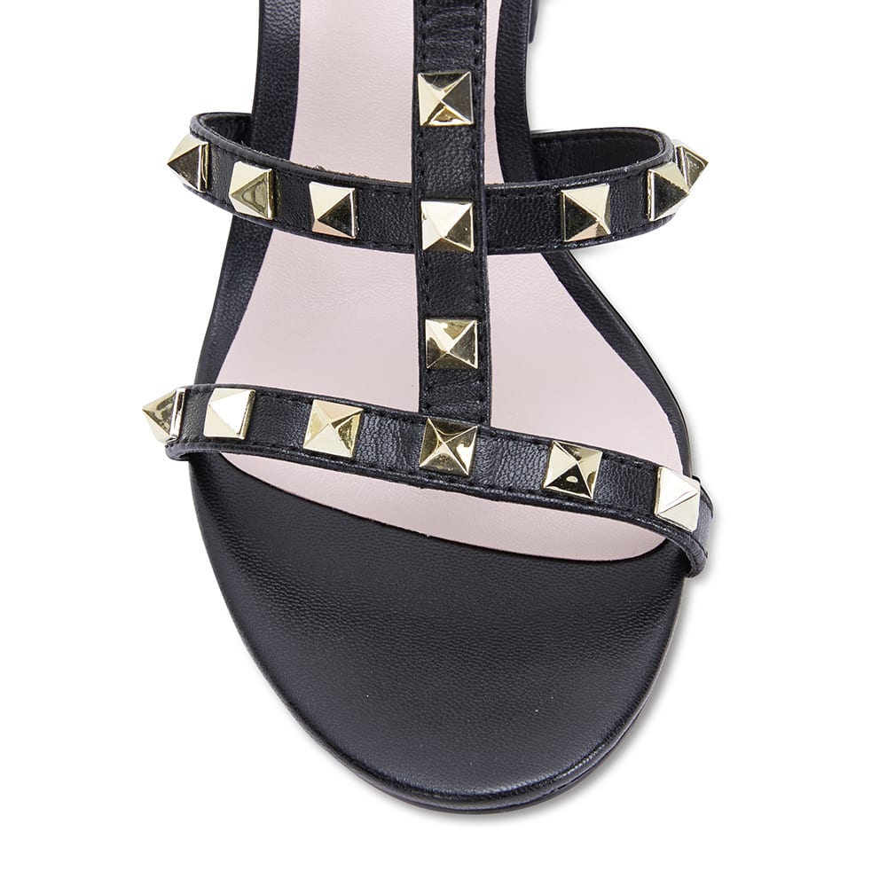 Portugal Heel in Black Leather