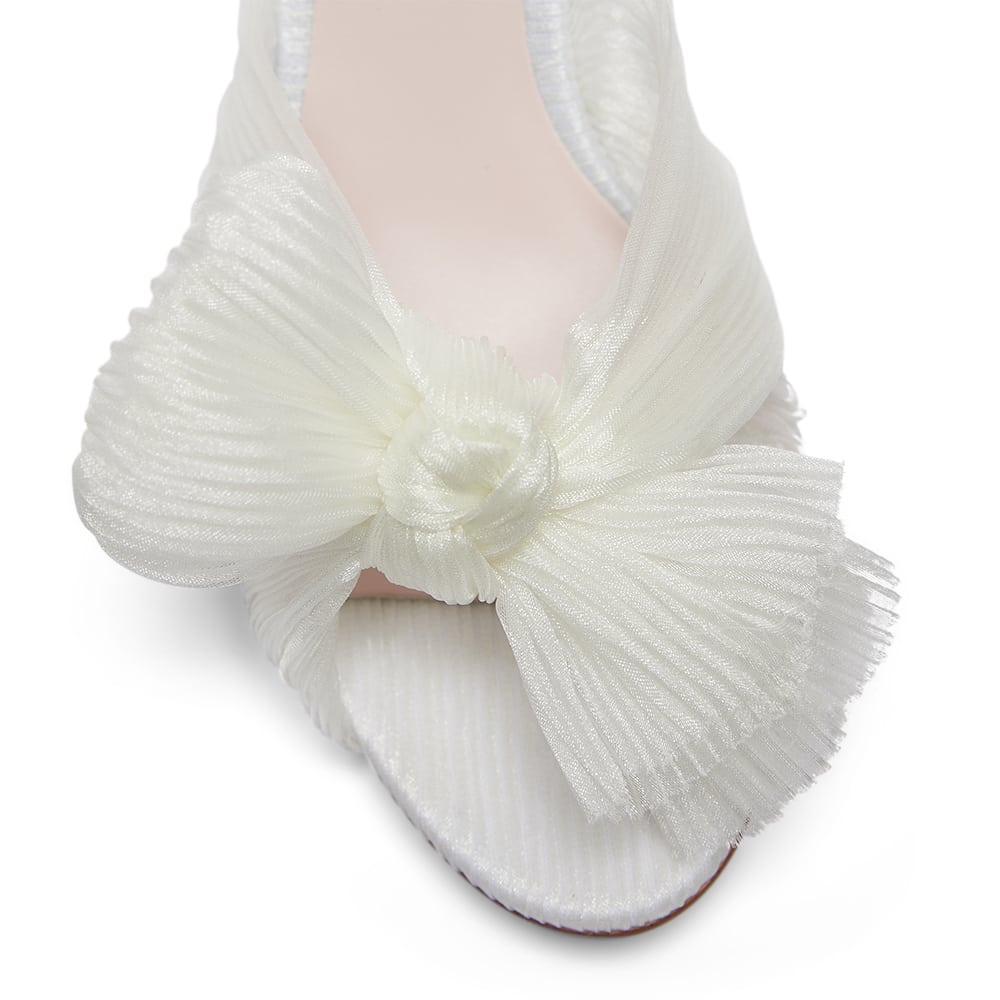 Secret Heel in Ivory Fabric