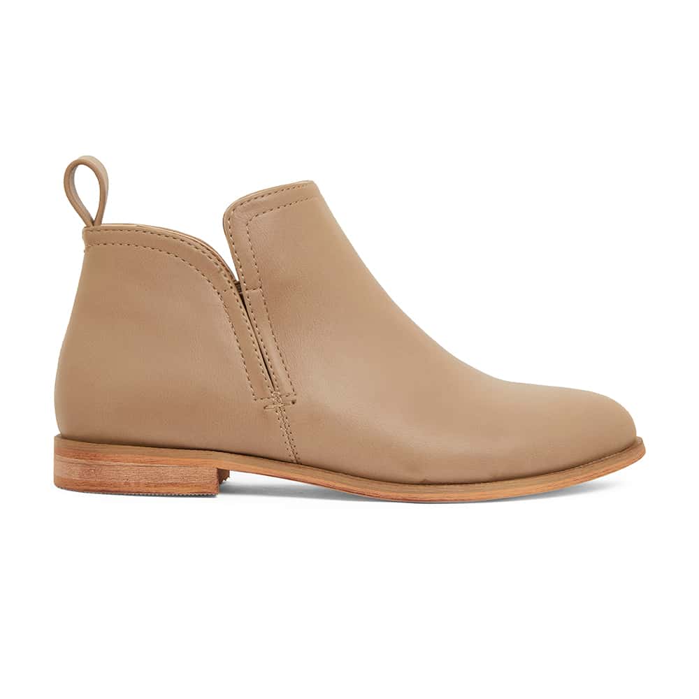 Earth Boot in Mushroom Smooth