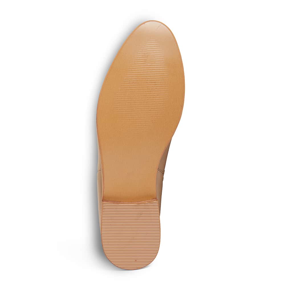 Earth Boot in Mushroom Smooth
