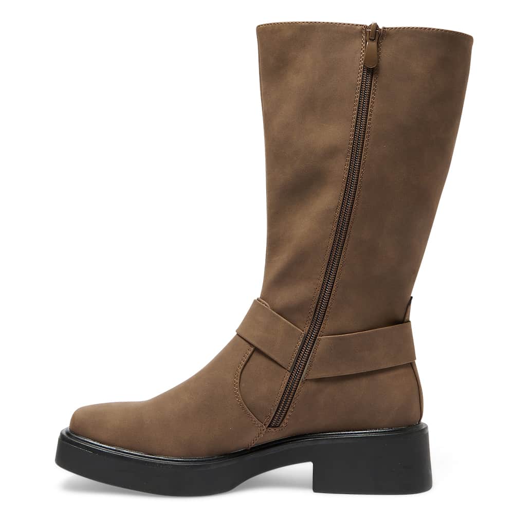 Engine Boot in Brown Nubuck