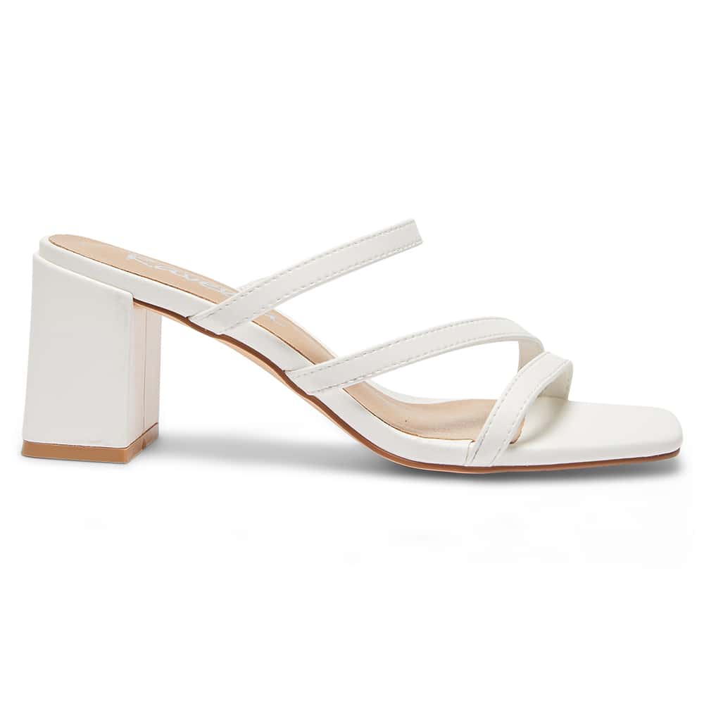 Geisha Heel in White Smooth