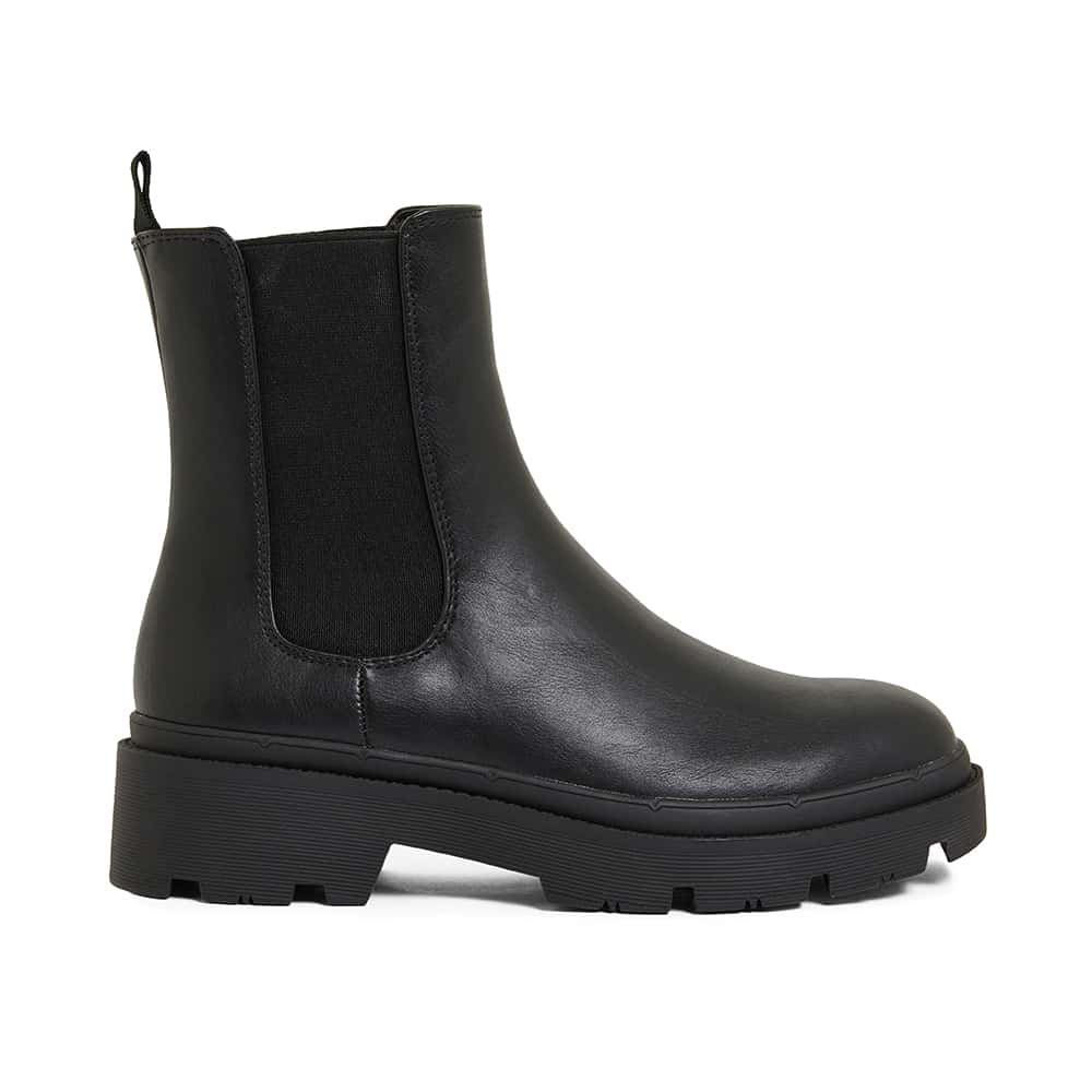 Hale Boot in Black Smooth