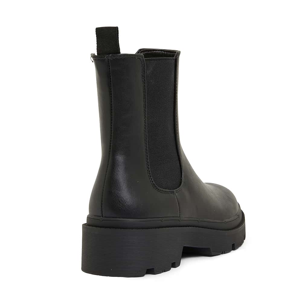 Hale Boot in Black Smooth