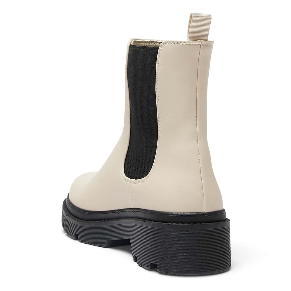 Hale Boot in Bone/black Smooth
