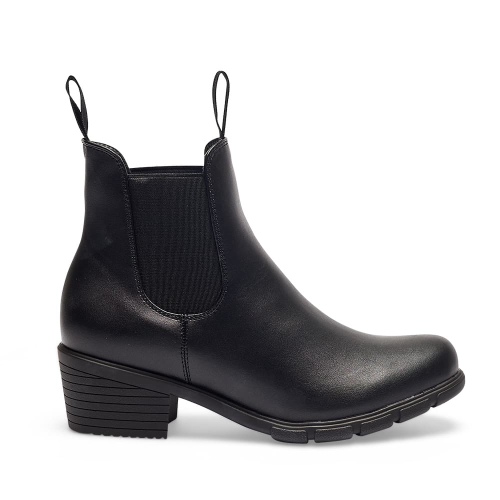 Hamlet Boot in Black Smooth
