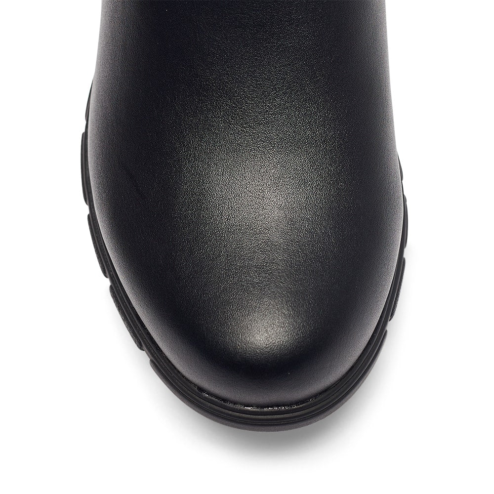Hamlet Boot in Black Smooth