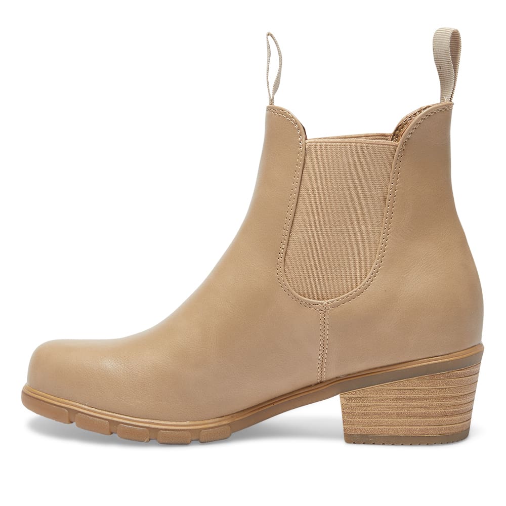 Hamlet Boot in Taupe Smooth