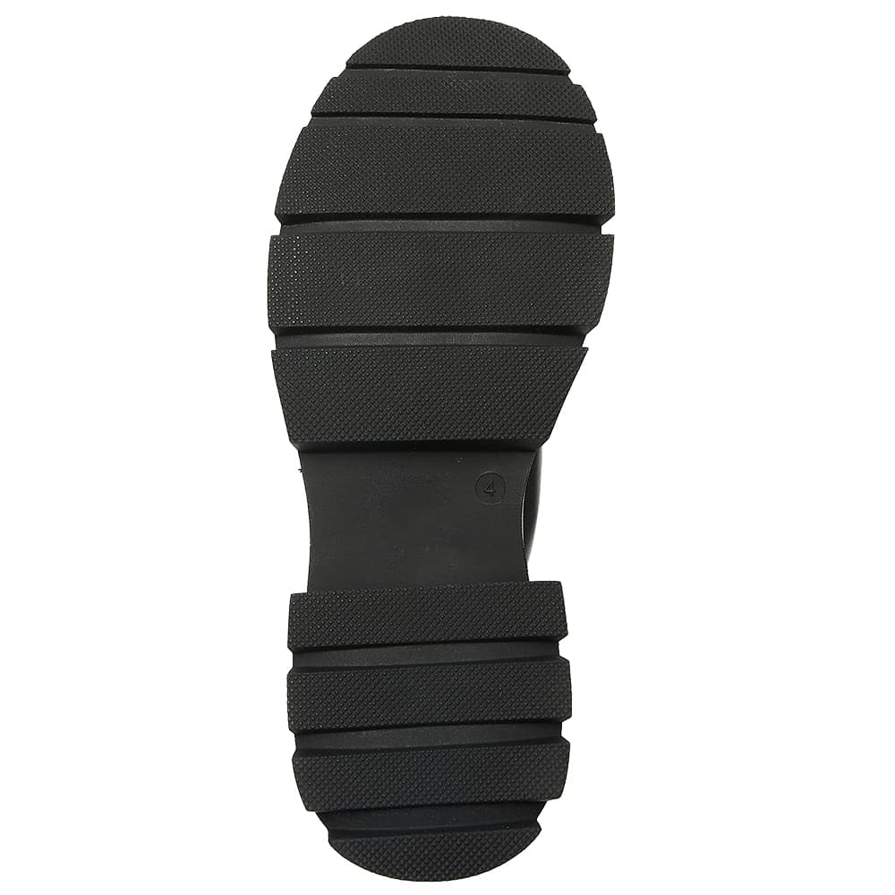 Hayes Boot in Black Smooth