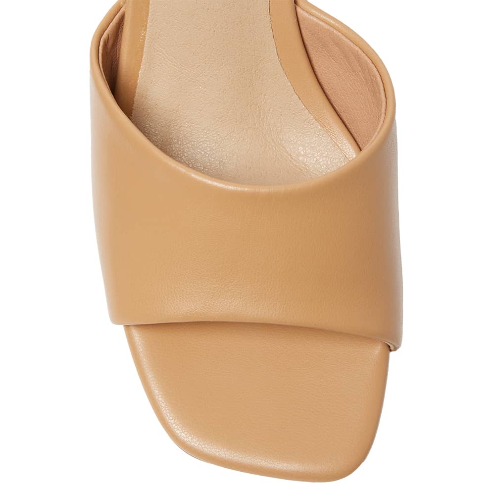 Ibiza Heel in Camel Smooth