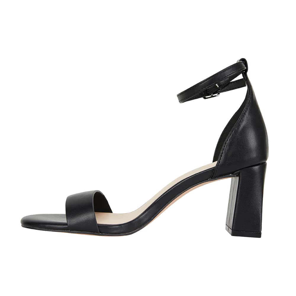 Ida Heel in Black Smooth