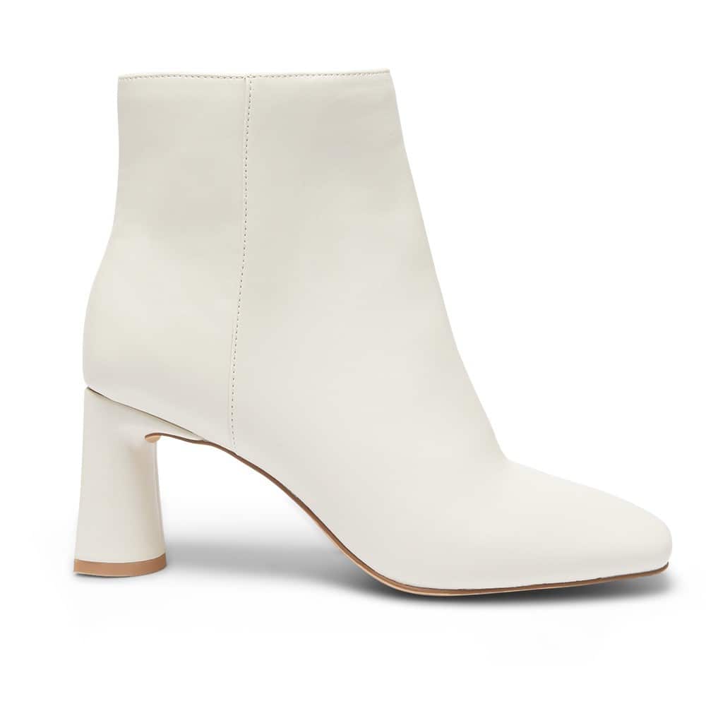 Index Boot in Nude Smooth