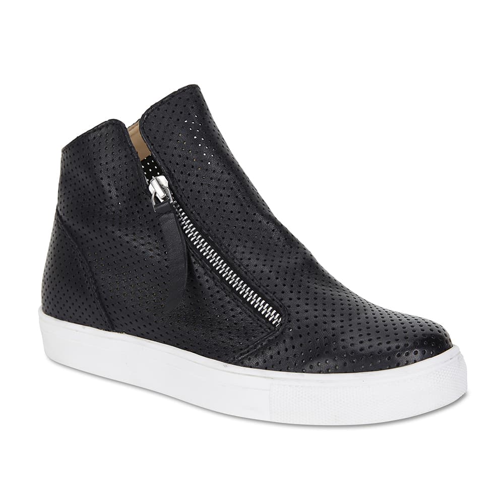 Jasper Boot in Black Smooth