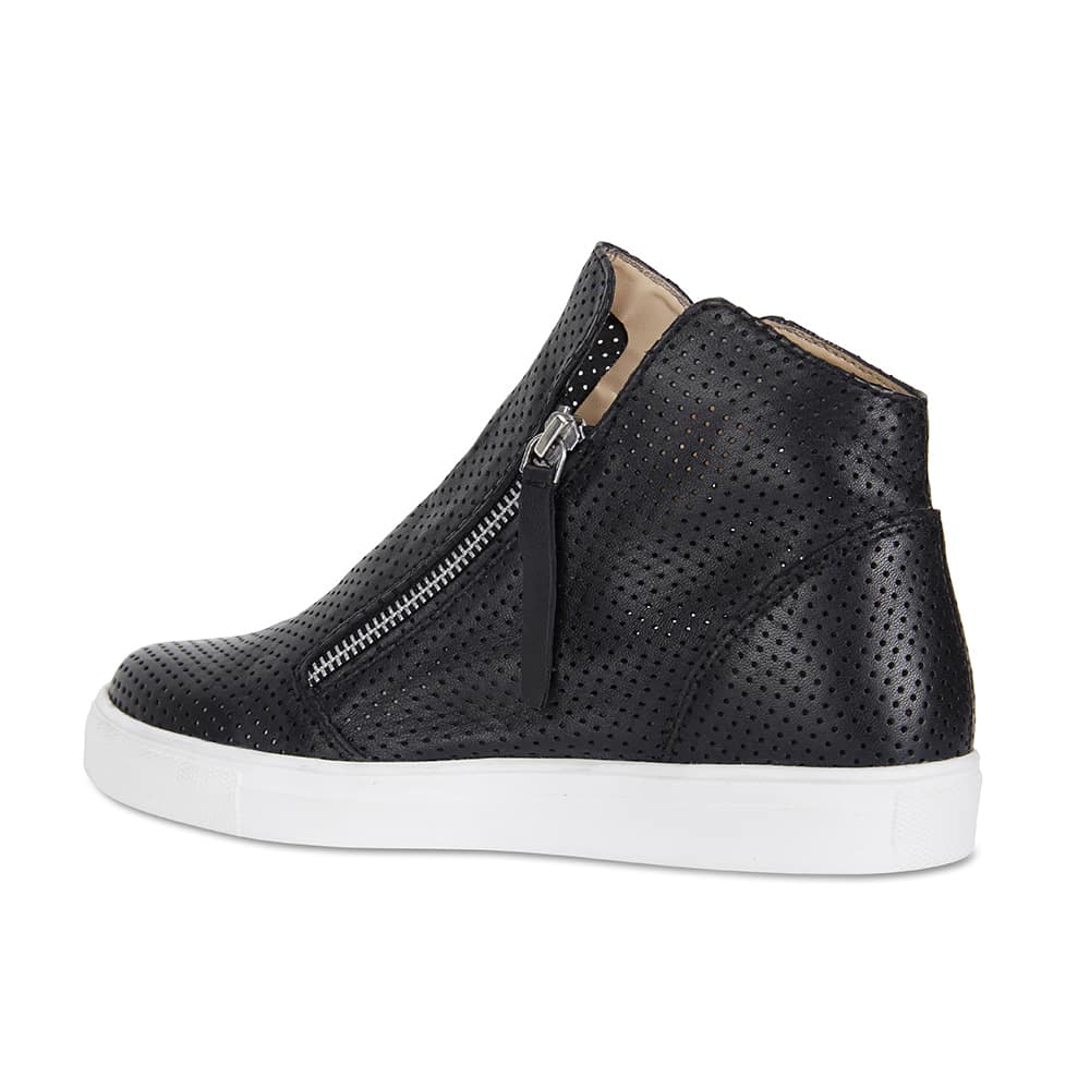 Jasper Boot in Black Smooth