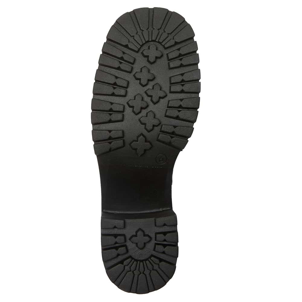 Jayla Loafer in Black Patent