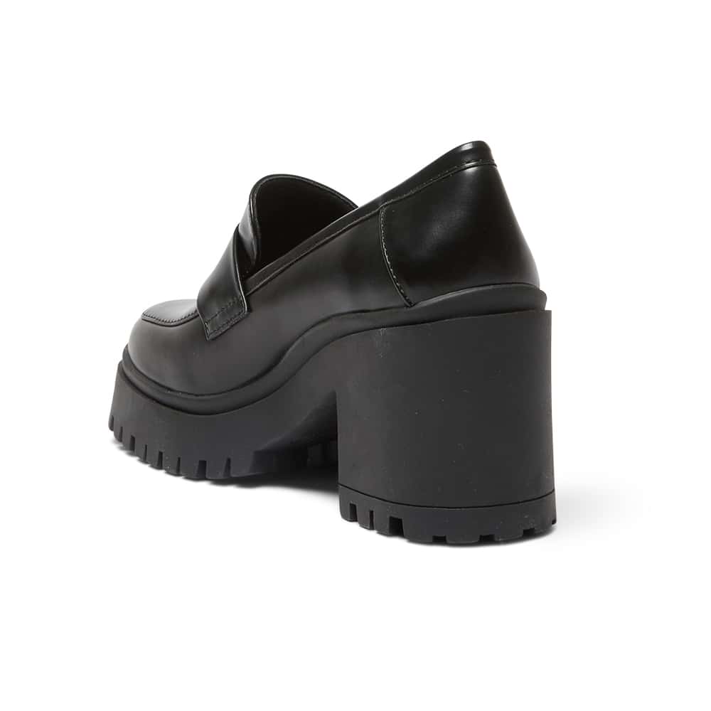 Jolie Loafer in Black Smooth