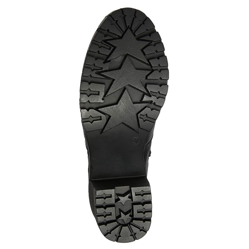 Kabbala Boot in Black