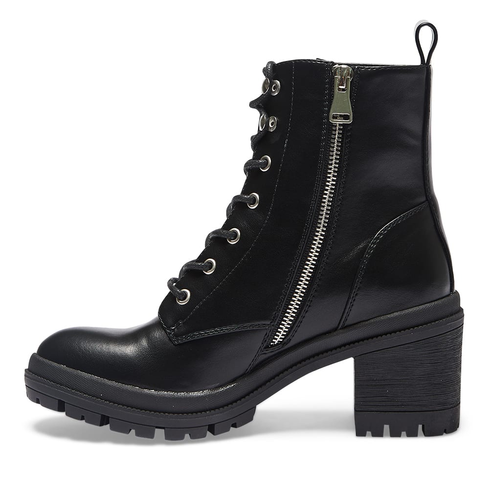 Kane Boot in Black Smooth