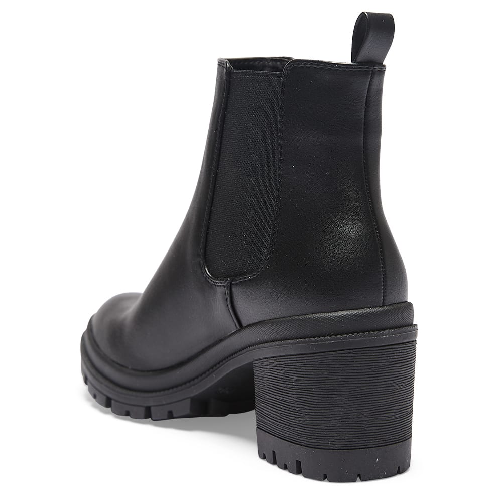 Keira Boot in Black Smooth