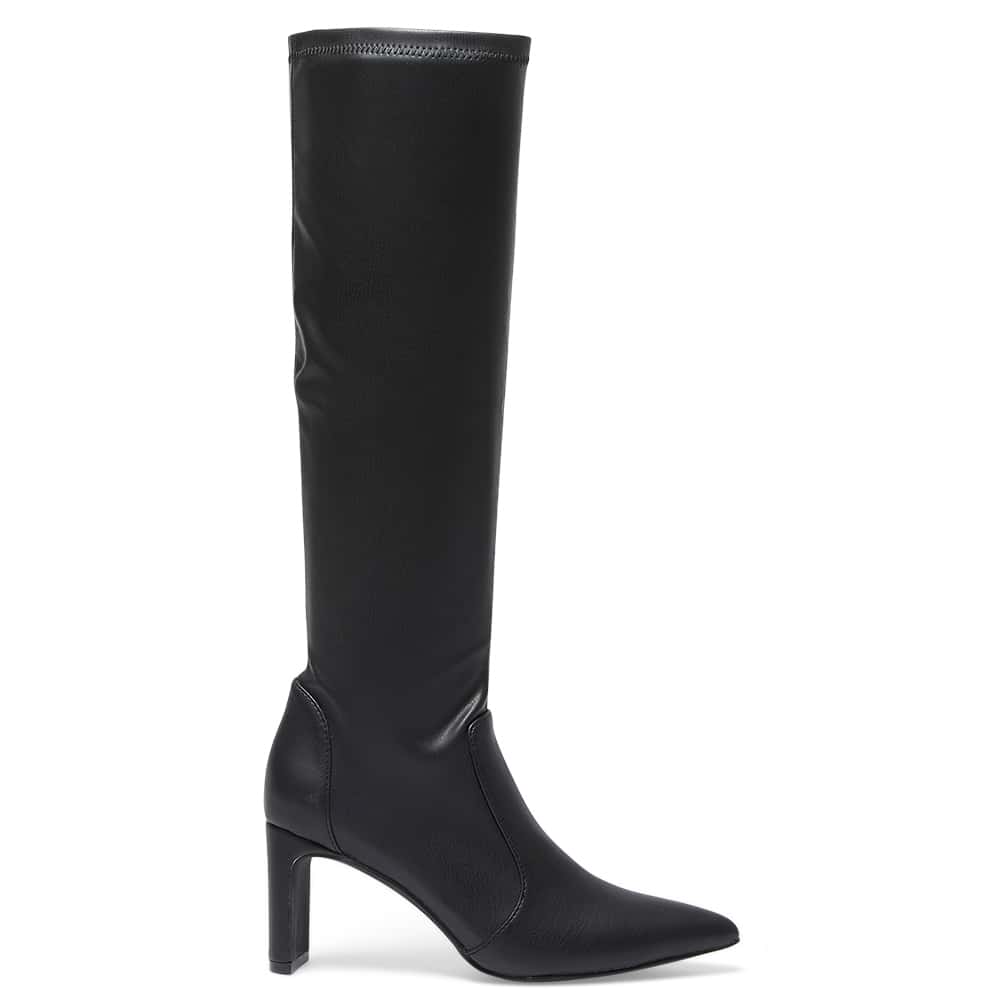 Mateo Boot in Black