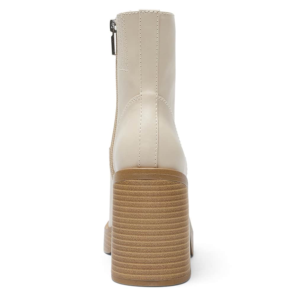 Peyton Boot in Bone Smooth