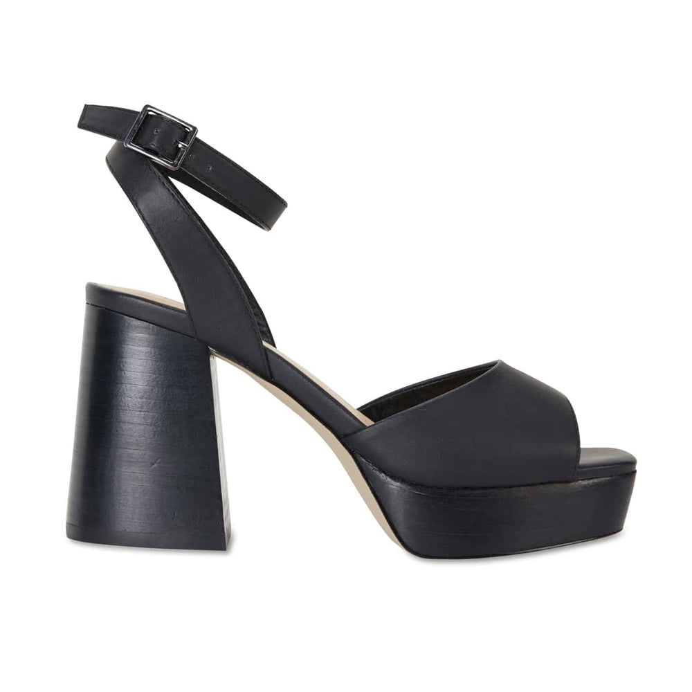 Piano Heel in Black Smooth