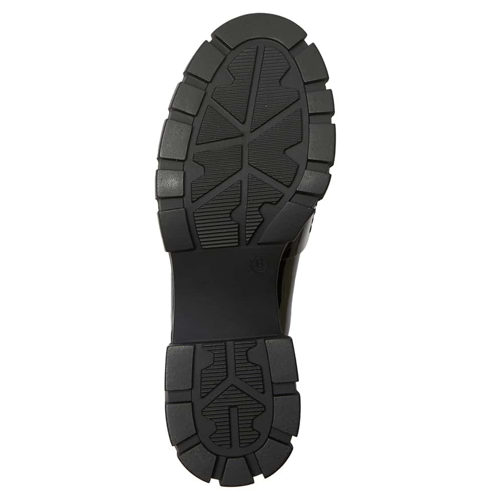Quincy Loafer in Black Patent