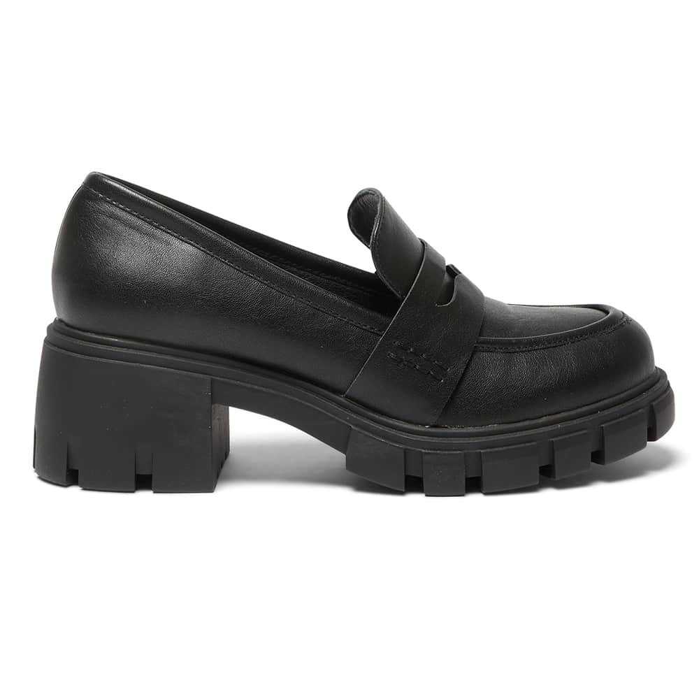 Quincy Loafer in Black Smooth