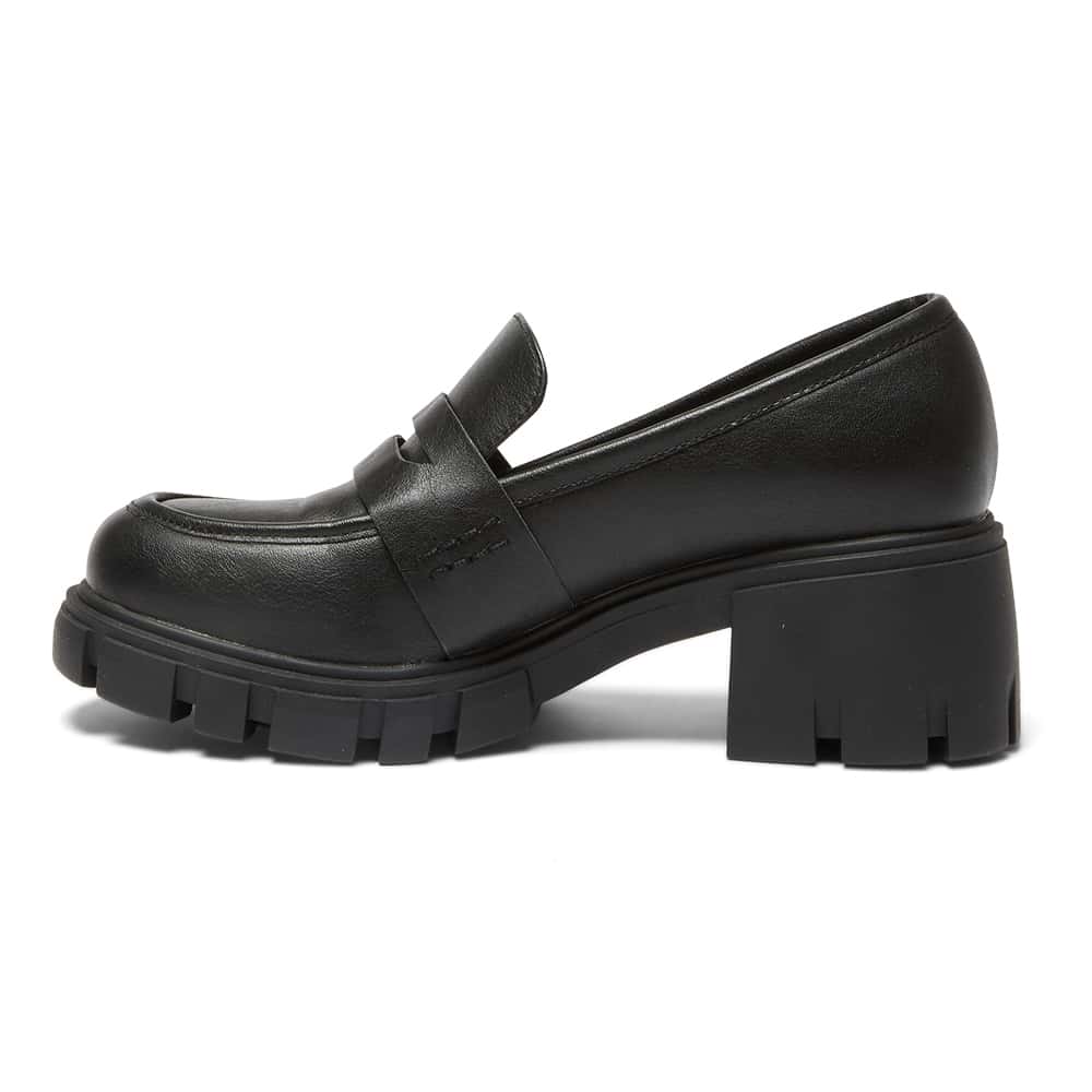 Quincy Loafer in Black Smooth
