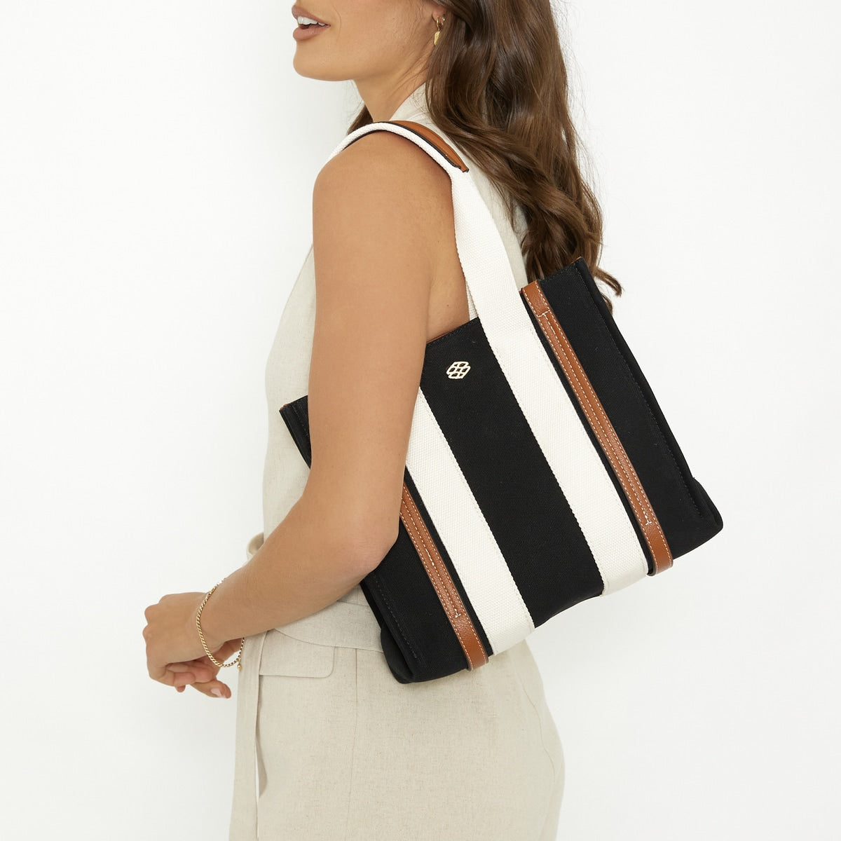Sadie Handbag in Black Canvas