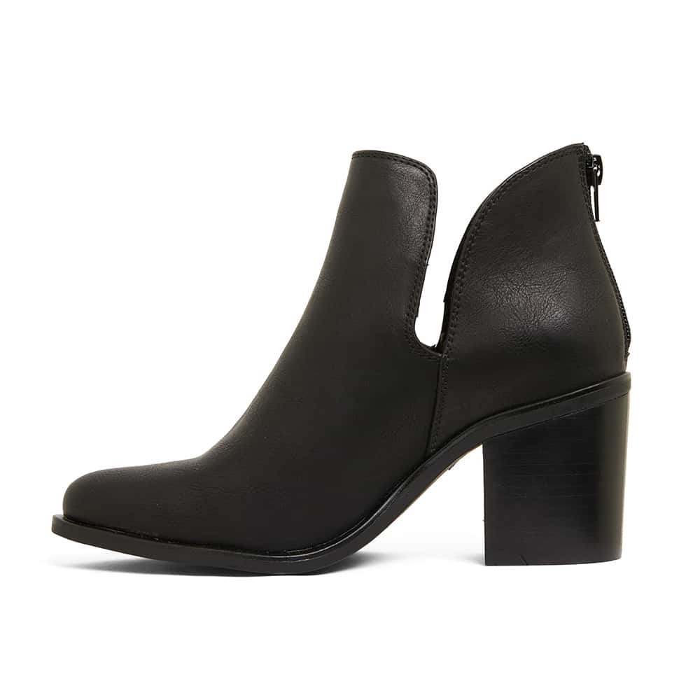 Sage Boot in Black Smooth