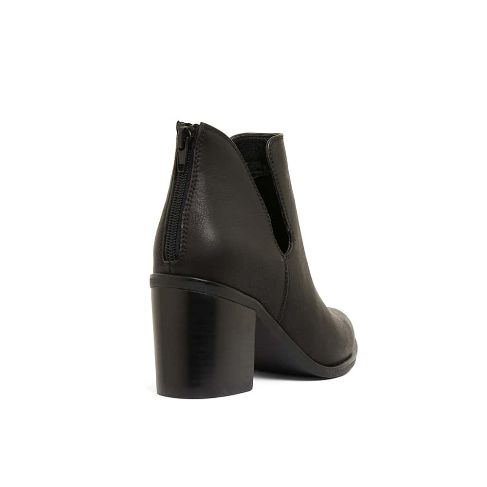 Sage Boot in Black Smooth