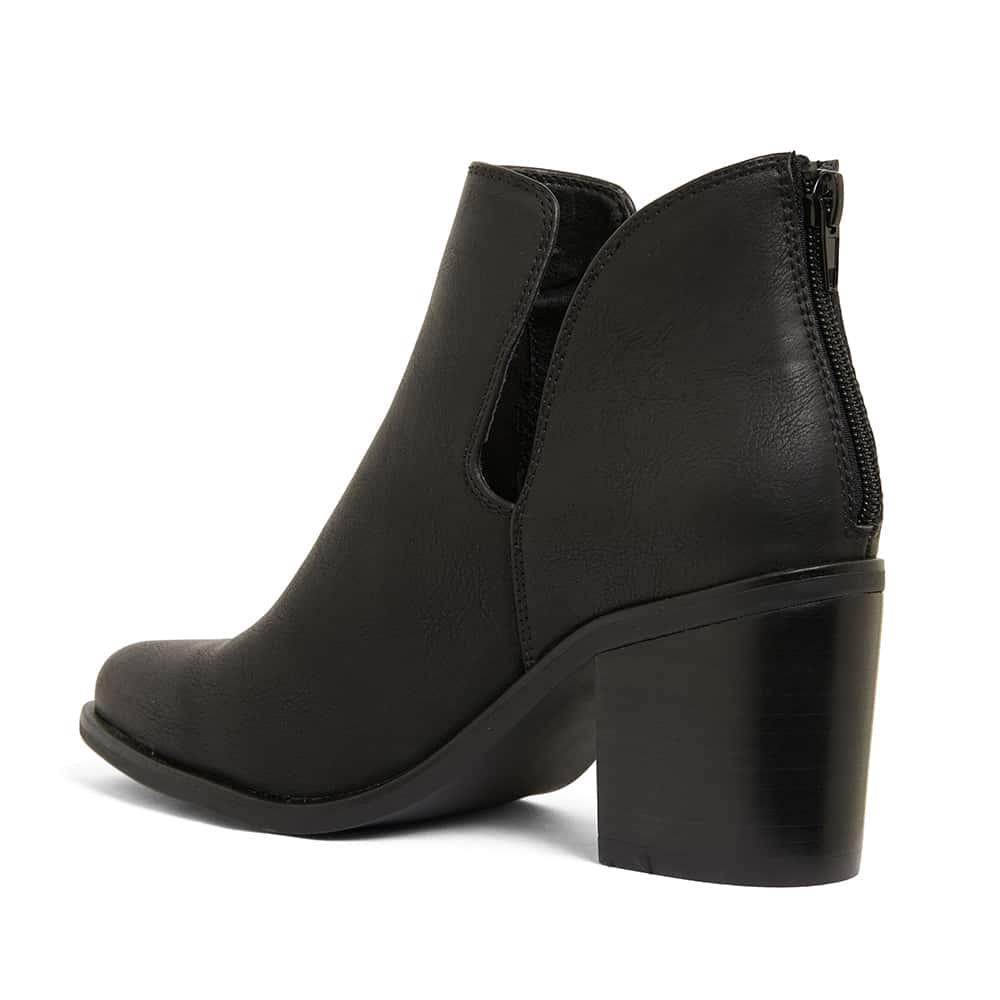 Sage Boot in Black Smooth