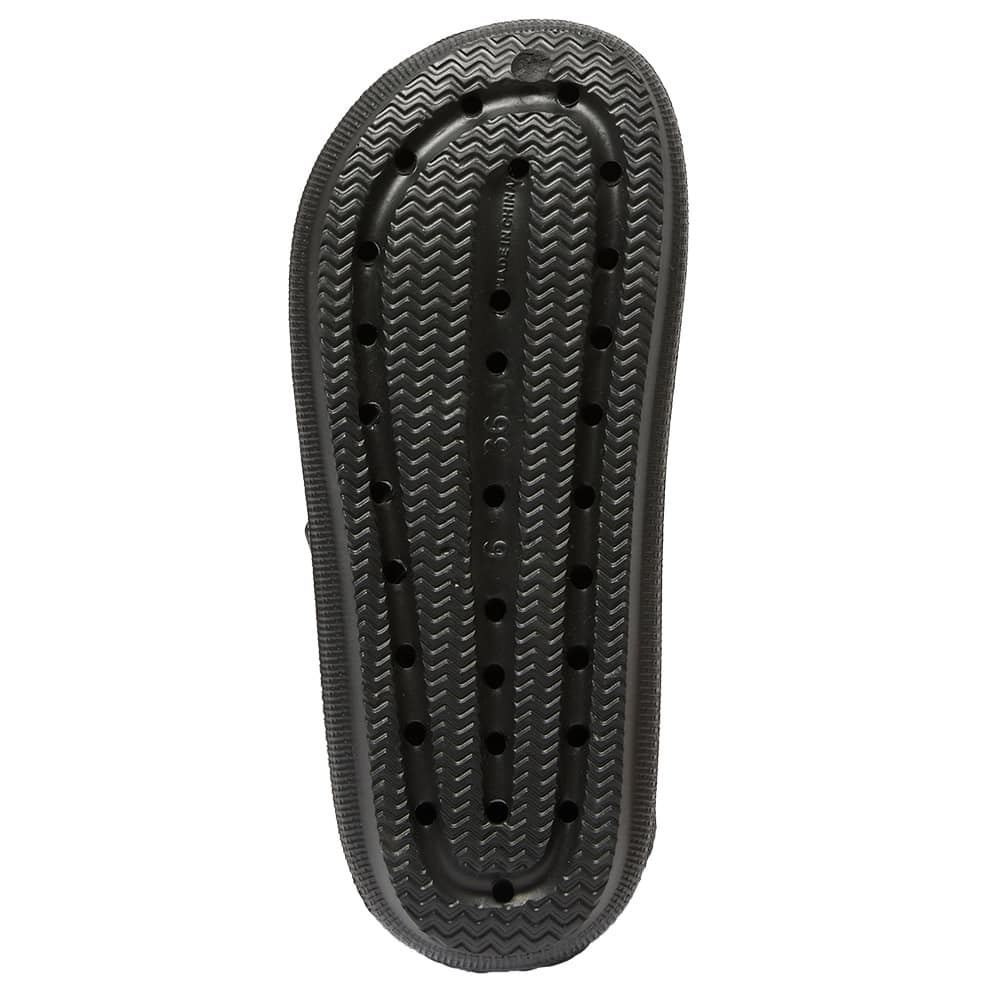 Sahara Flat in Black On Black