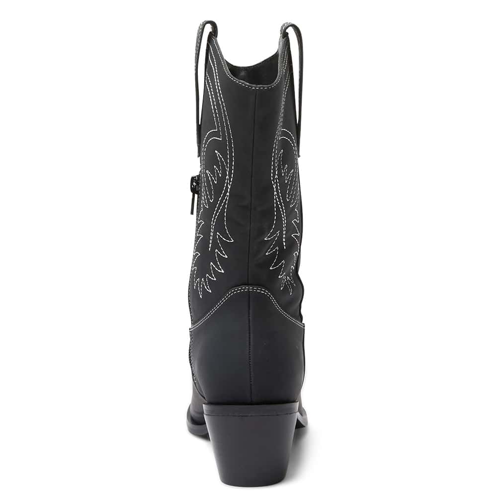 Saloon Boot in Black