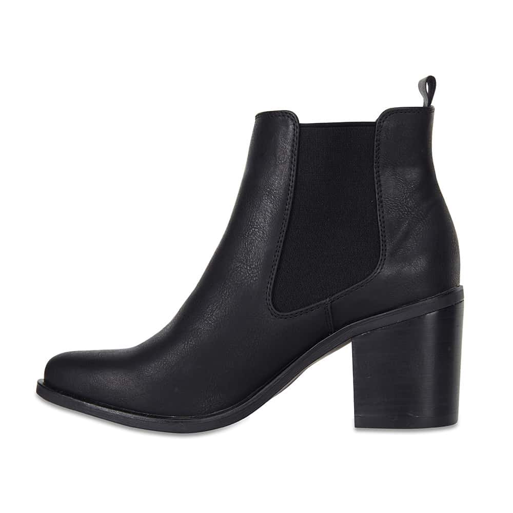 Salute Boot in Black Smooth