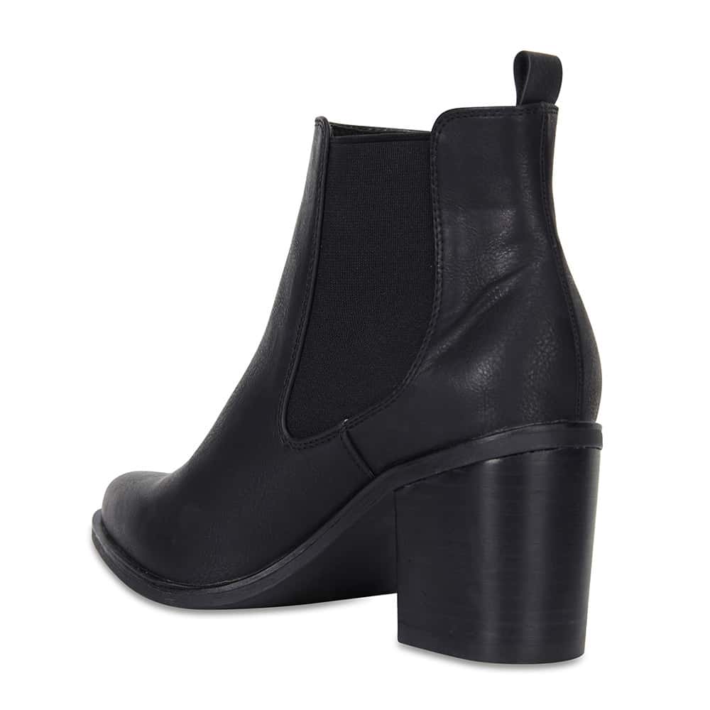 Salute Boot in Black Smooth