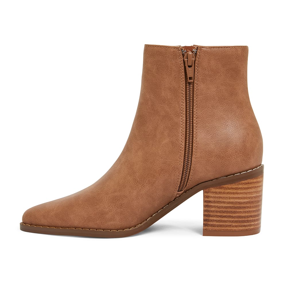 Savanna Boot in Tan Smooth