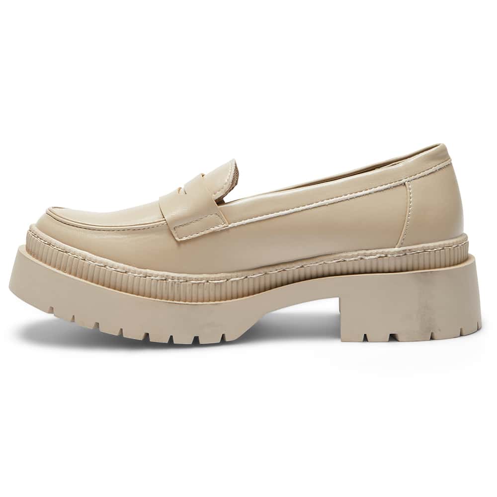 Sawyer Loafer in Nude Smooth