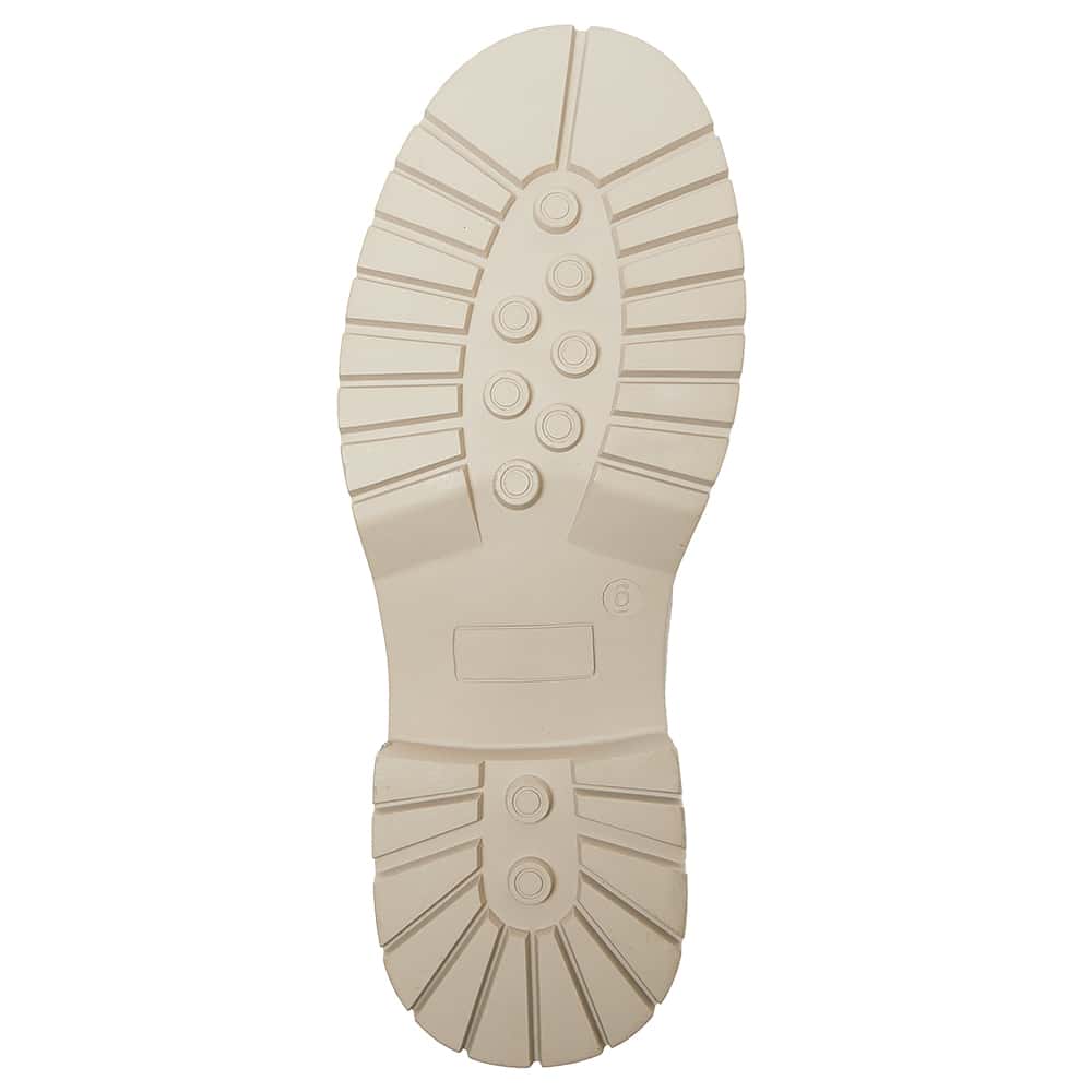 Sawyer Loafer in Nude Smooth