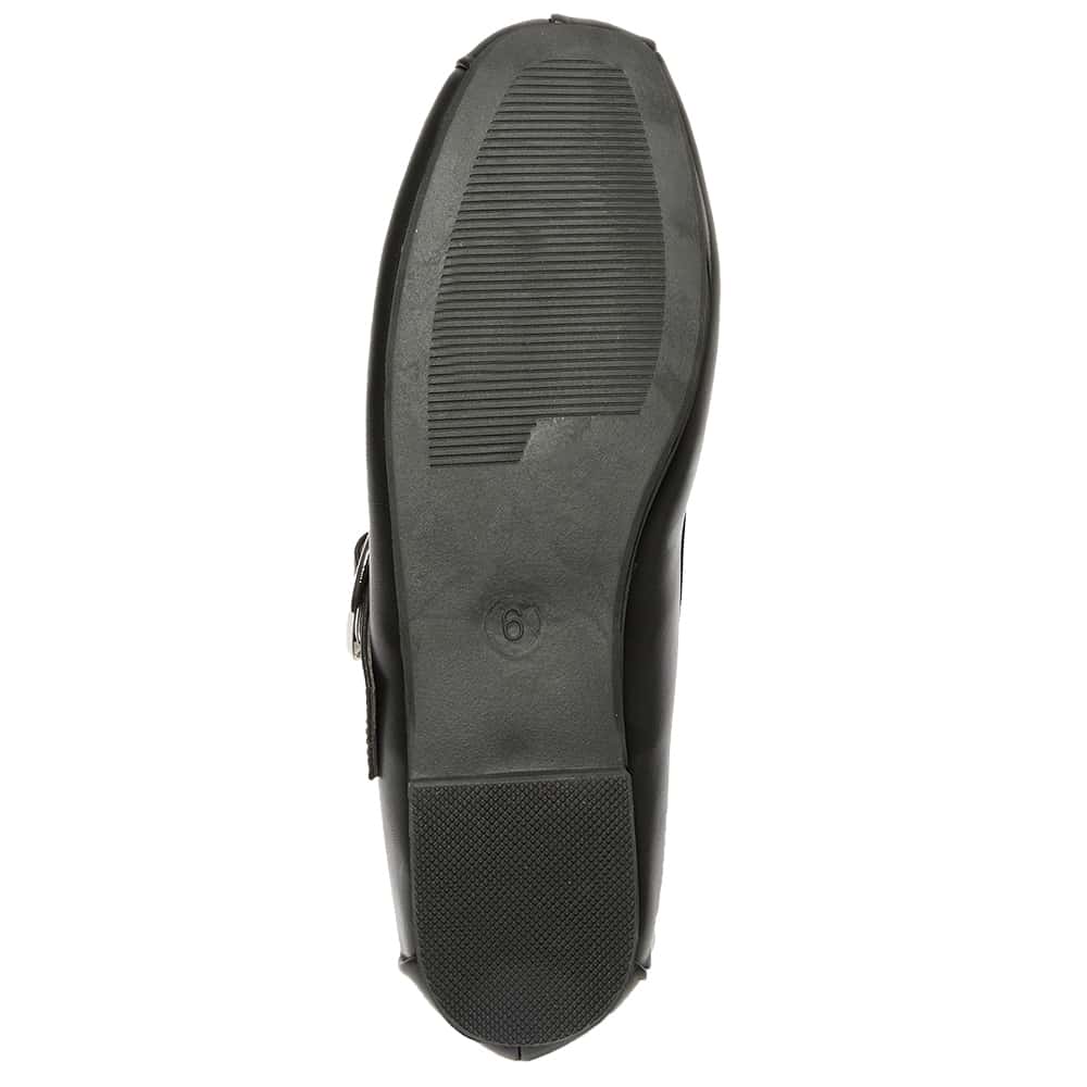 Selma Ballet Flat in Black Smooth