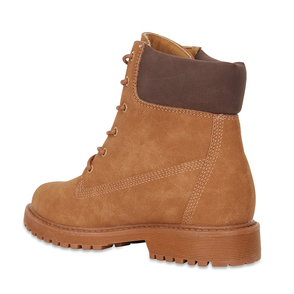 Sergeant Boot in Tan Smooth