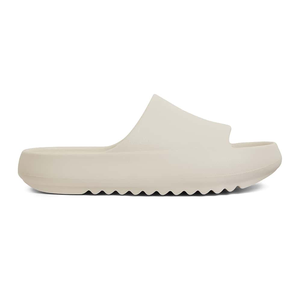 Splash Slide in Off White Smooth Ravella Shoe HQ
