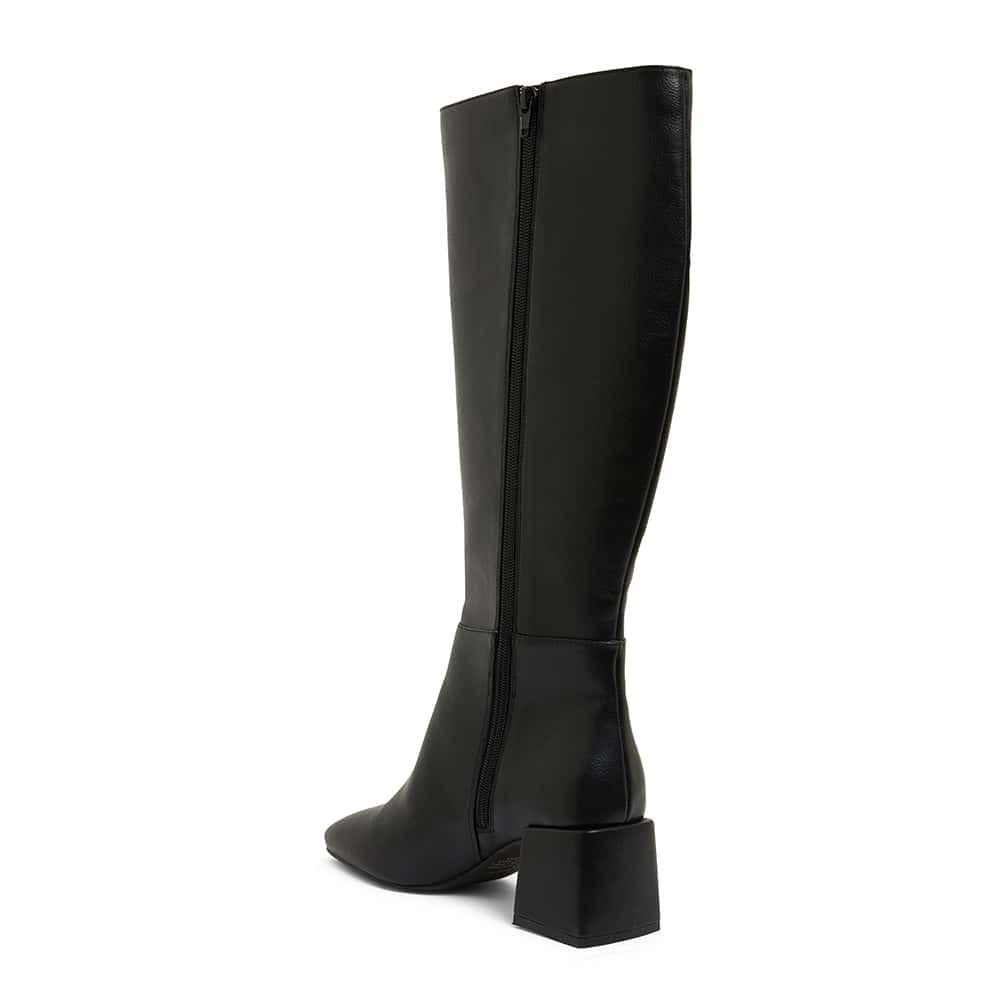 Tabby Boot in Black Smooth