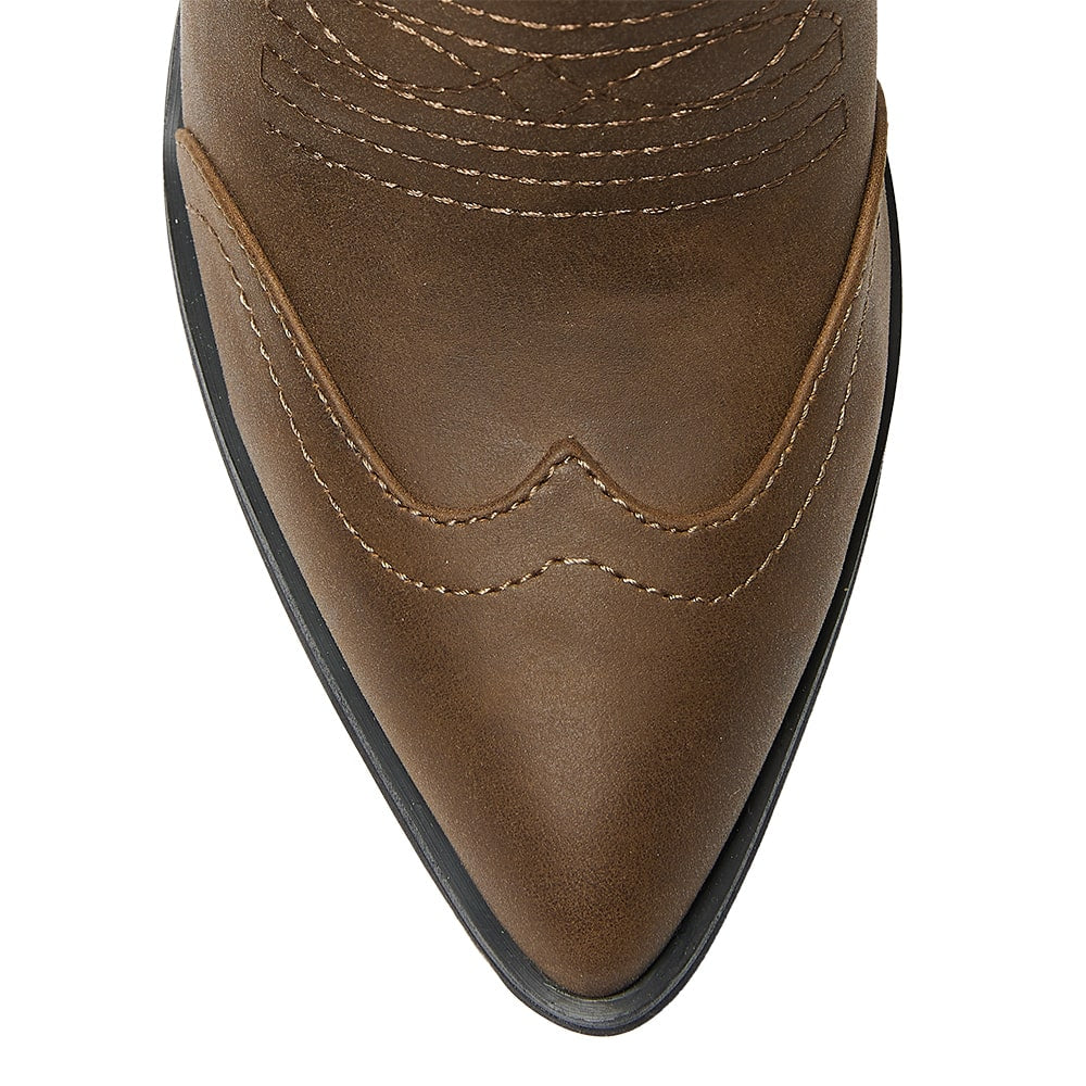 Tammy Boot in Brown  Smooth